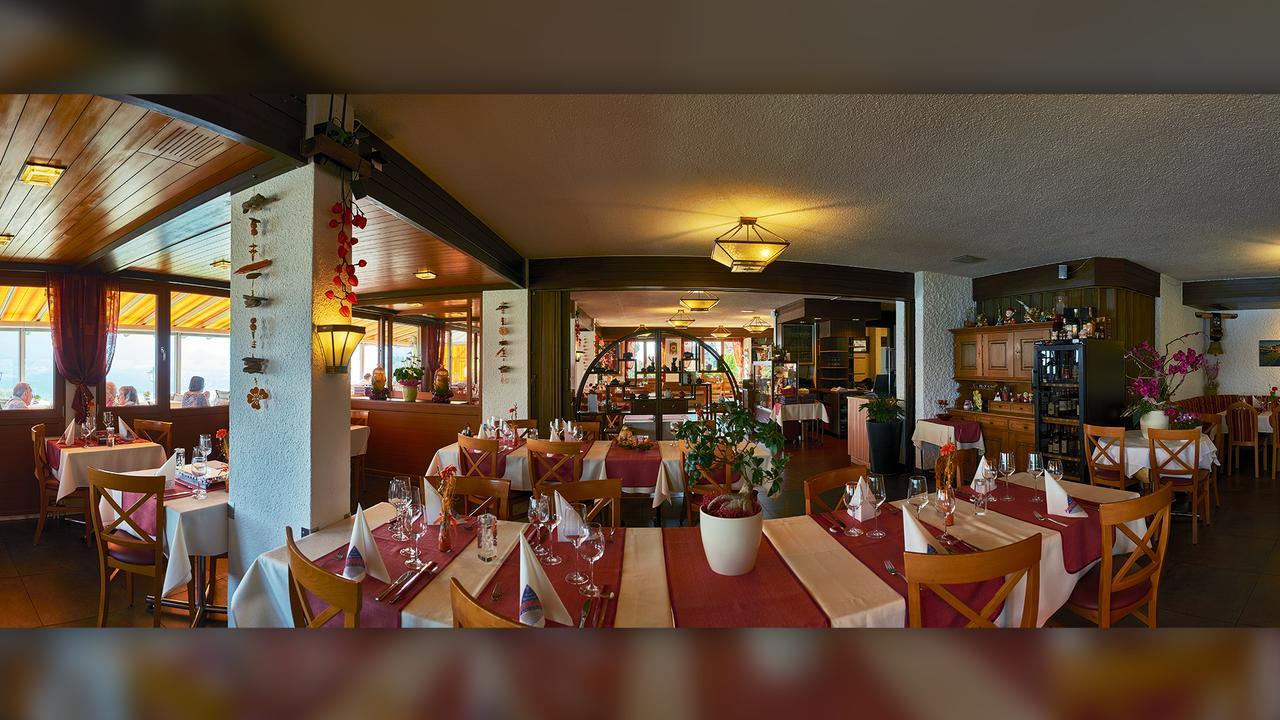 Hotel Restaurant Panorama 3*